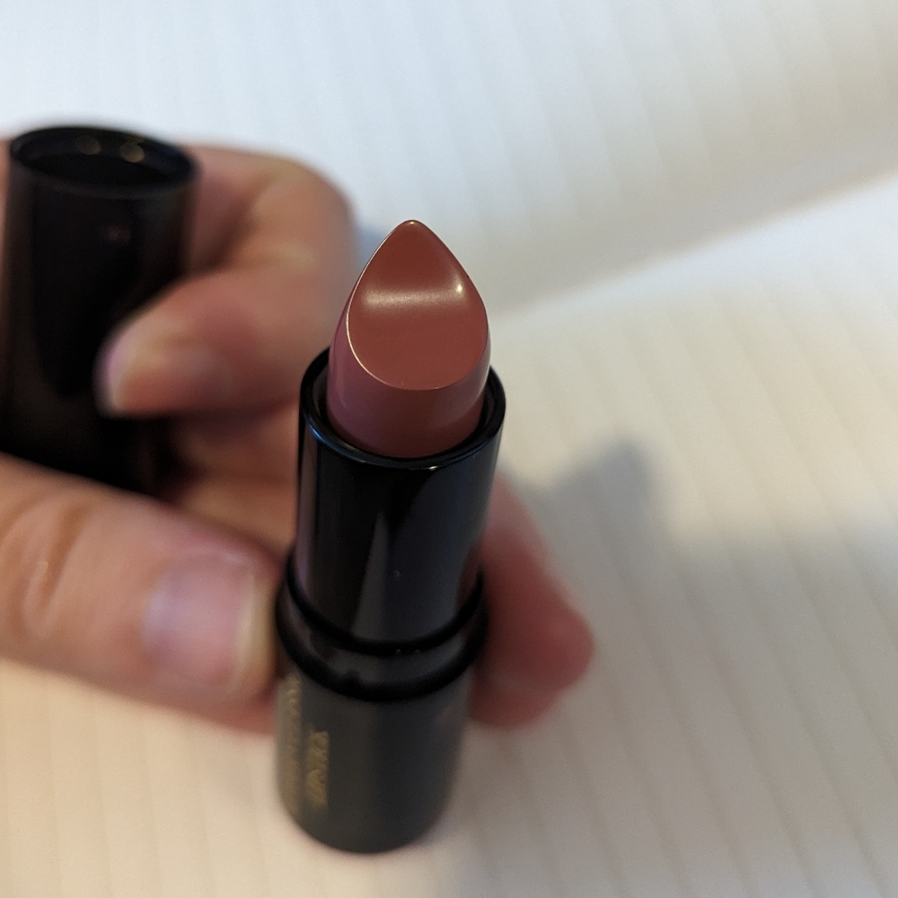 Laura Feller Legendary Lipstick